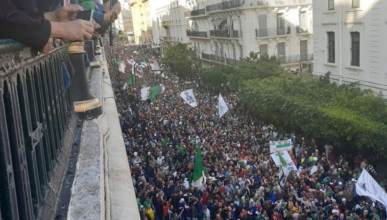 Algeria_protest