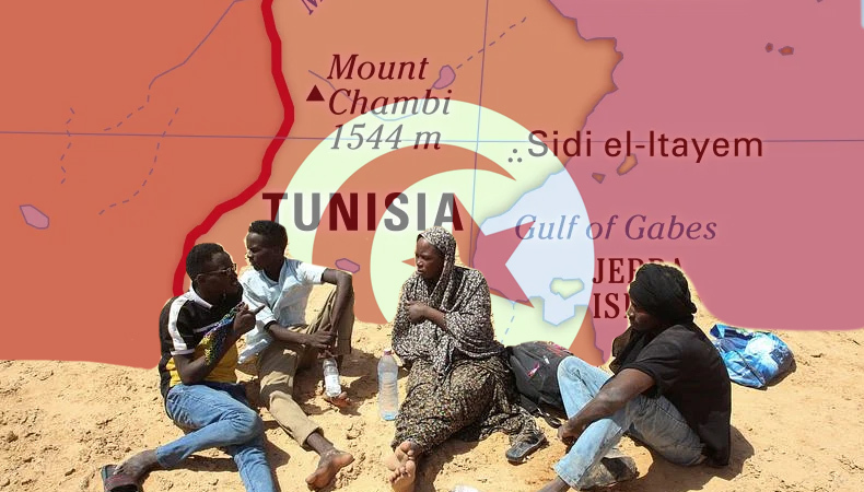 Horrible! Sudanese Women On a Desert Journey After Being Deported From Tunisia