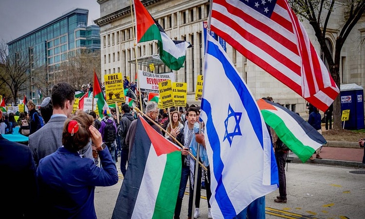 israel palestine flags