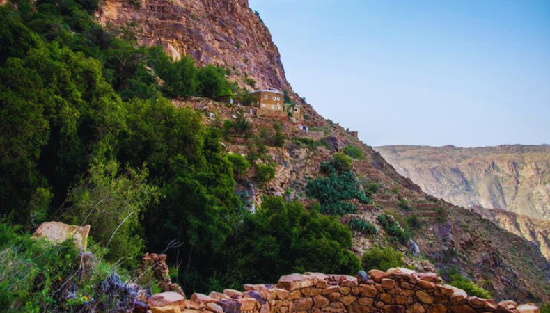 hanging village of al habala 4