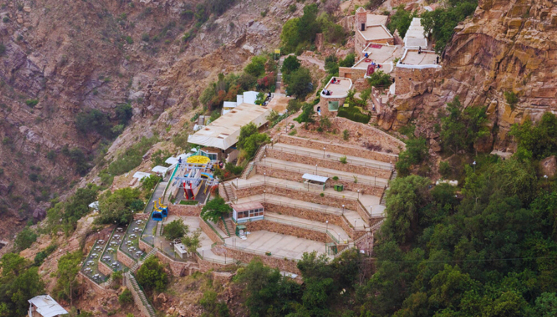 hanging village of al habala 8