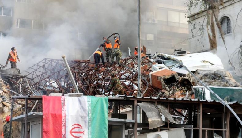 iran weighs retaliation against israel after embassy strike