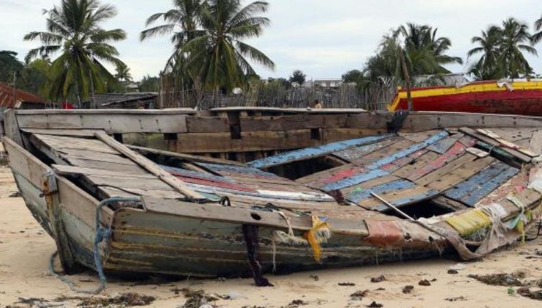 tragic mozambique ferry accident claims over 90 lives including children