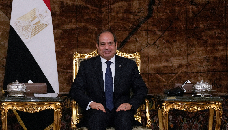 president el sisi replaces egypt's powerful intelligence chief amid regional tensions