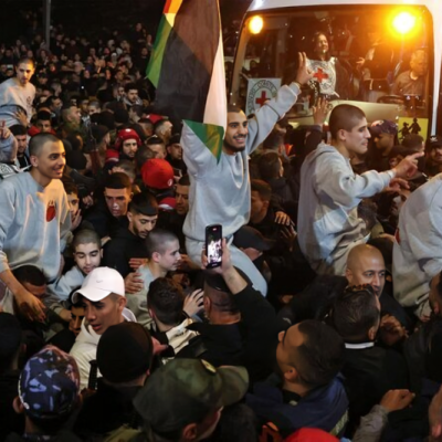 15 palestinian prisoners arrive in turkey after release under ceasefire deal