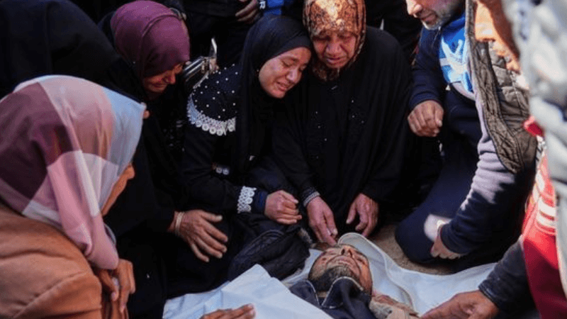 Israel Strikes Largest Hospital in Southern Gaza, Fatalities and Fire Reported