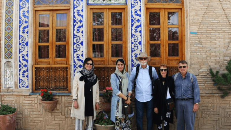 A Guide to Traditional Iranian Guesthouses and Local Hospitality