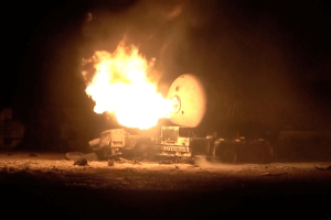 US airstrikes in Yemen's Oil Port, fuelling worldwide tension