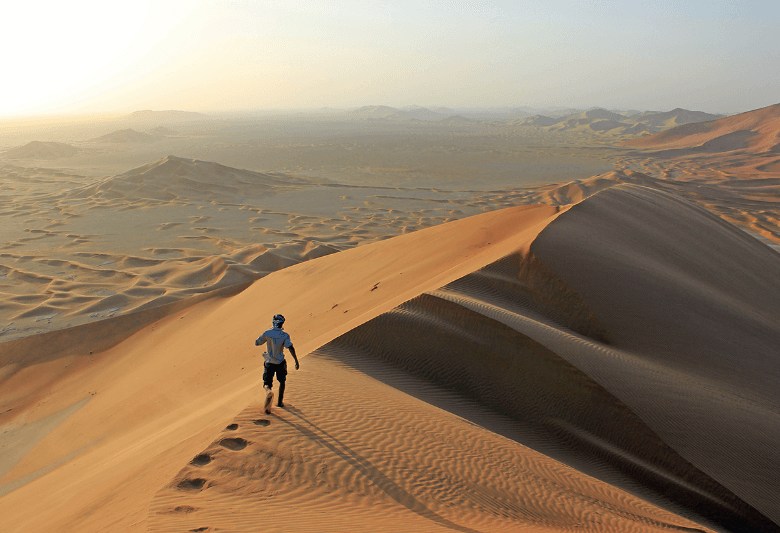 Oman’s Empty Quarter: A Journey Through the Rub’ al Khali Desert