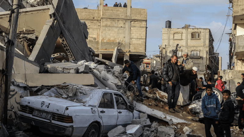 Hamas Leaders Travel to Cairo for Critical Cease-fire Negotiations