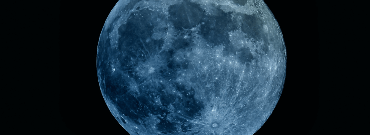 blue moon and lunar eclipse (1)