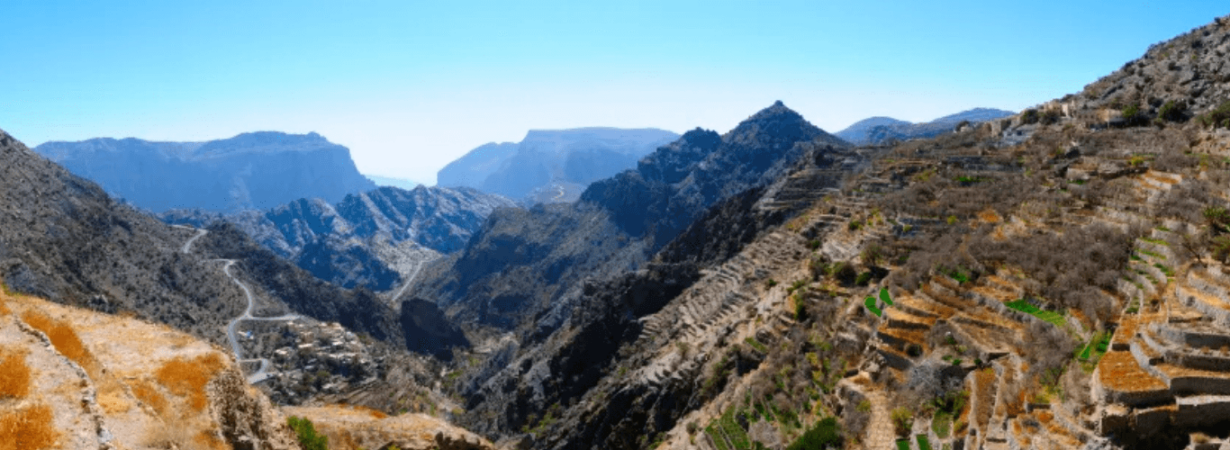 sustainable hiking trails in omani mountains (1)