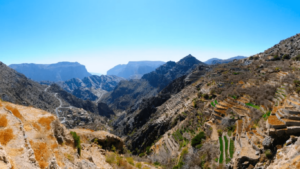 sustainable hiking trails in omani mountains (1)