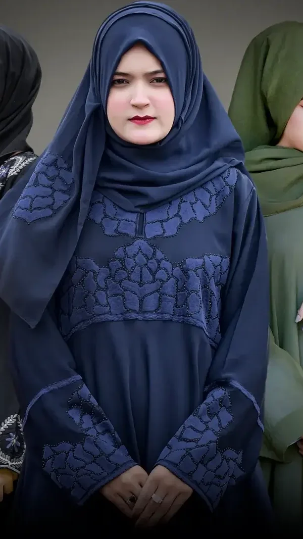abaya trends 2025