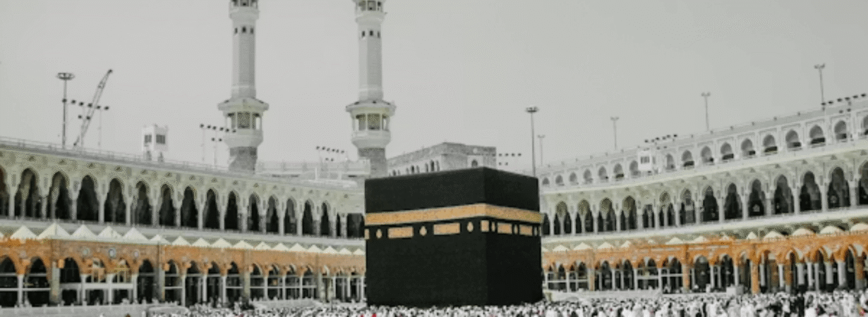 How to Perform Umrah