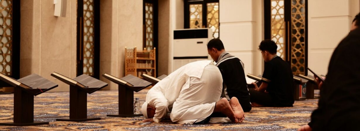 Ramadan 2026 Day 1 prayer times