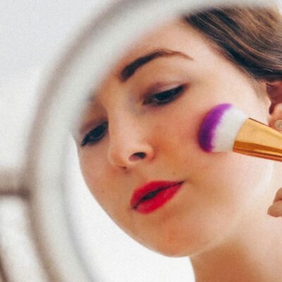 long lasting makeup hacks for hot weather