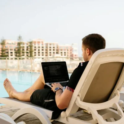 earn in USD from Egypt