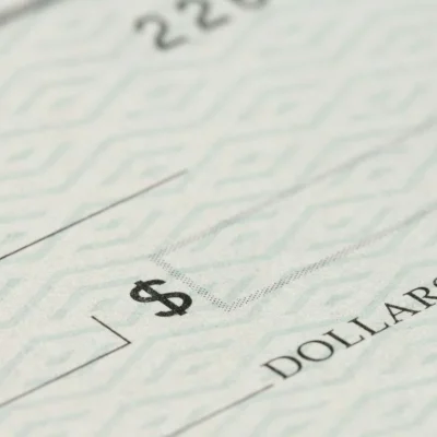June 1 salary law UAE
