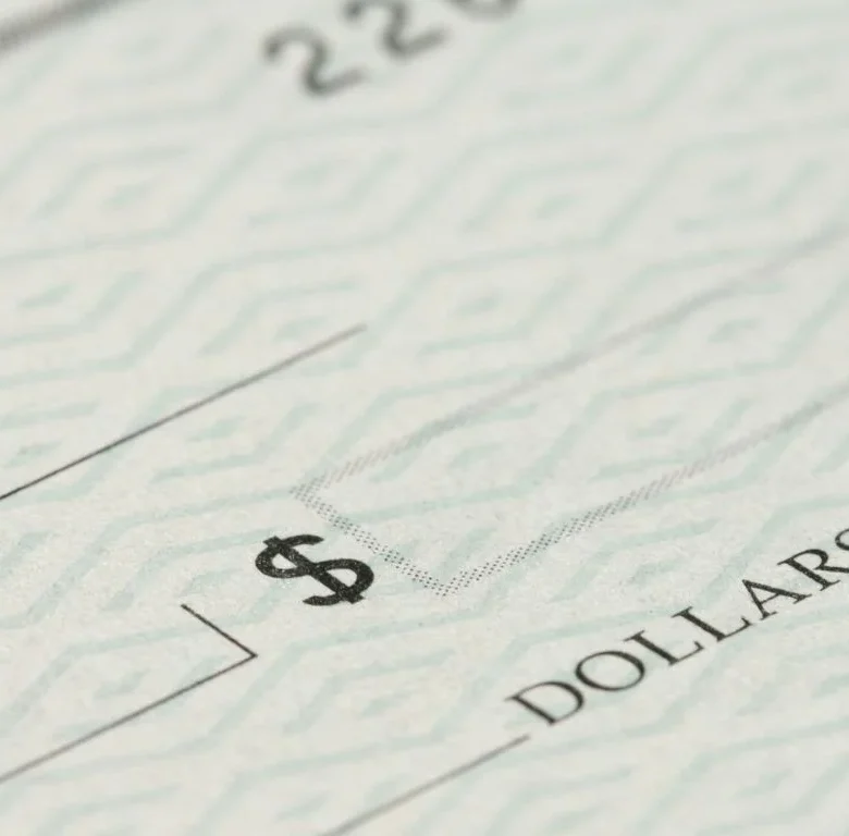 June 1 salary law UAE