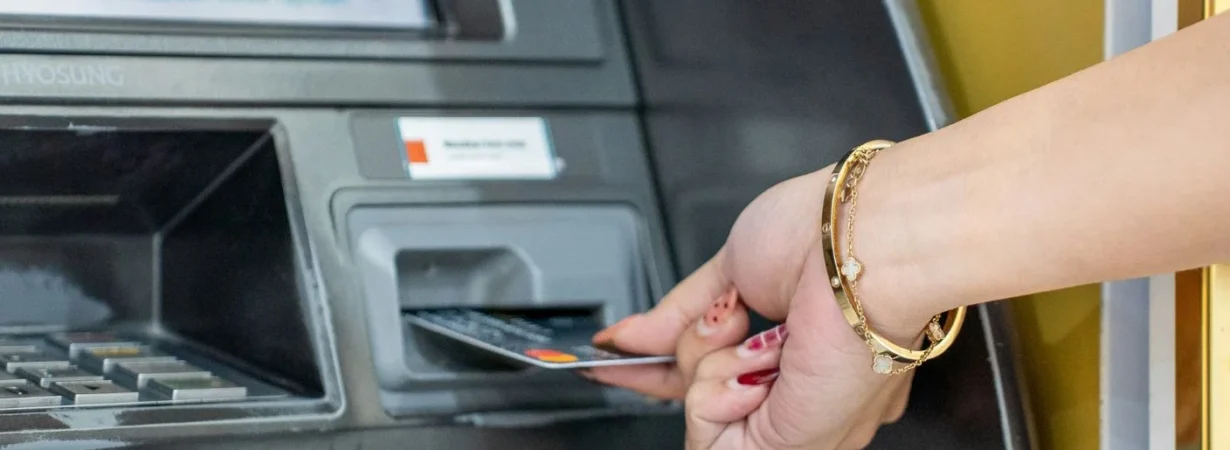 withdraw USD in Egypt