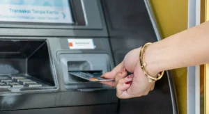 withdraw USD in Egypt