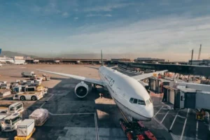 Hassi Messaoud Airport resumes air traffic